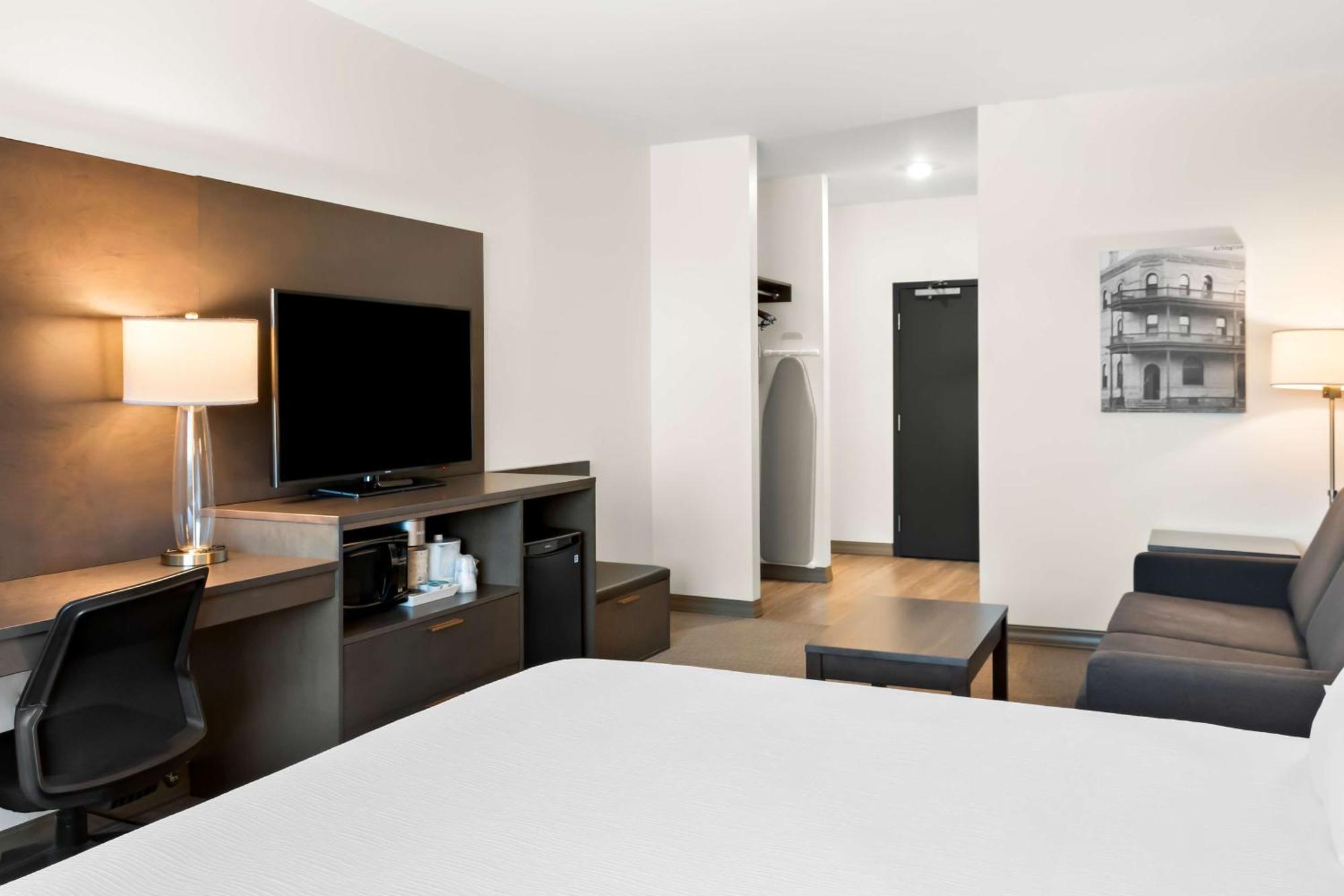 Best Western Plus Morden Extérieur photo