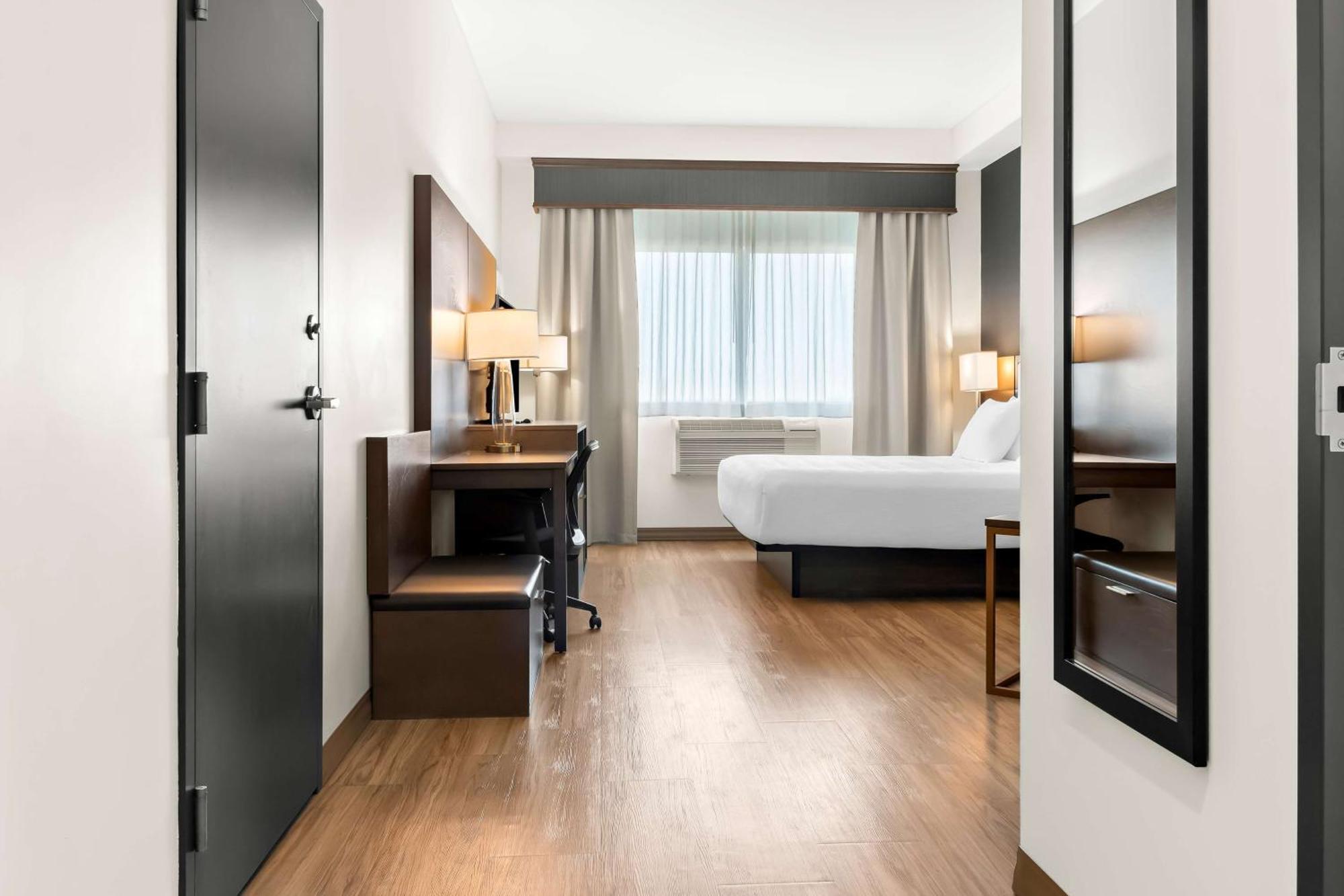 Best Western Plus Morden Extérieur photo